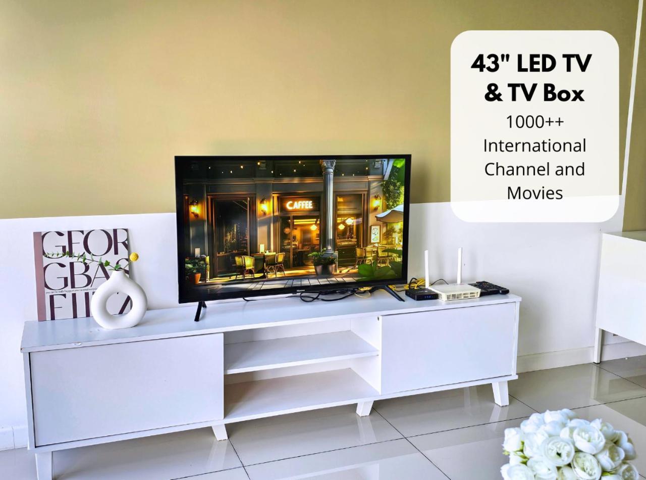 Conezion Near Ioi City Mall, Maeps Serdang, Putrajaya By Cloud Host Camera foto