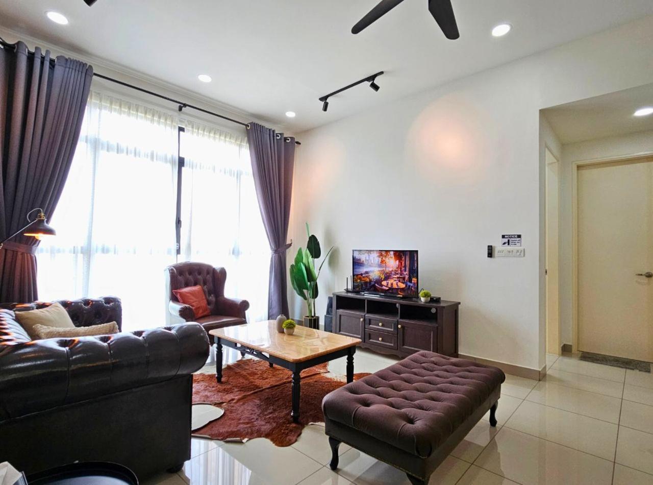 Conezion Near Ioi City Mall, Maeps Serdang, Putrajaya By Cloud Host Camera foto