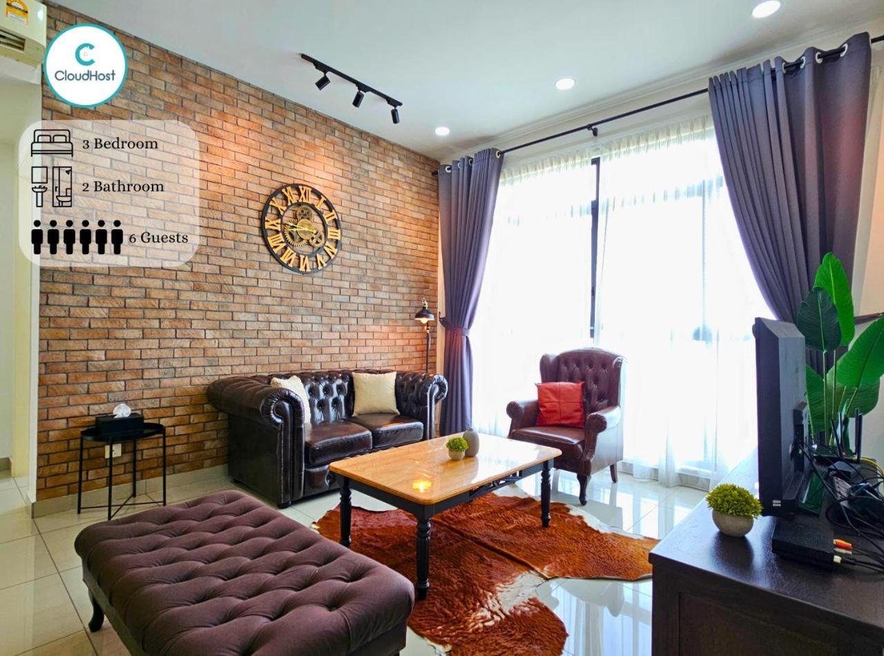 Conezion Near Ioi City Mall, Maeps Serdang, Putrajaya By Cloud Host Camera foto