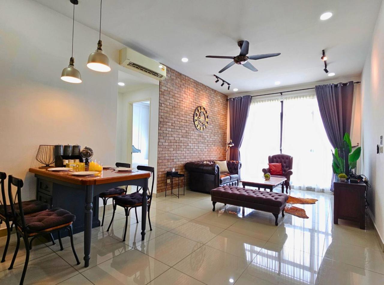 Conezion Near Ioi City Mall, Maeps Serdang, Putrajaya By Cloud Host Esterno foto